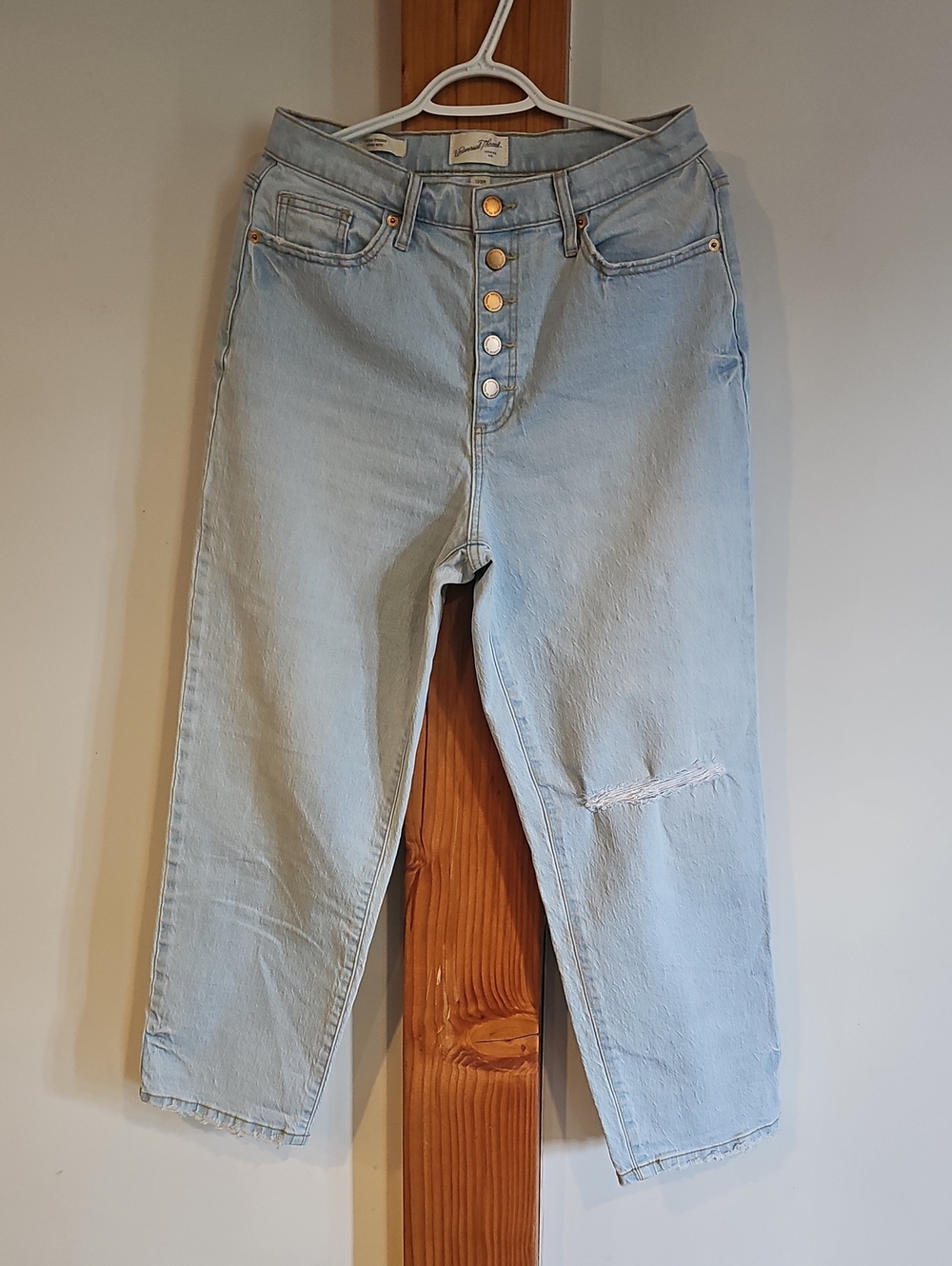 Universal Thread Light Blue High-Rise Button-Fly Cropped Jeans